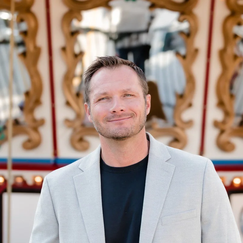 Steve Thomas